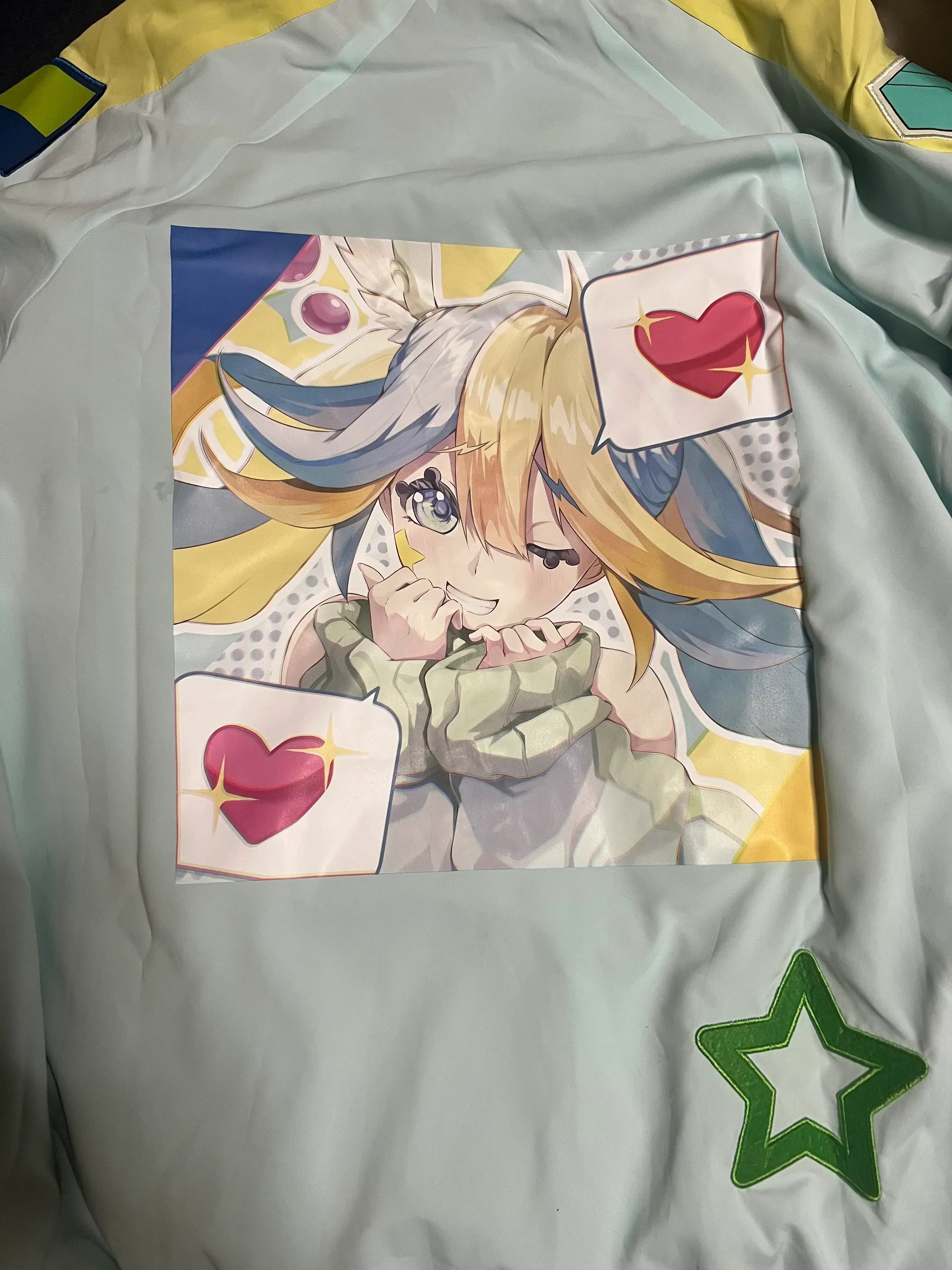 イベントで映える1枚！イラストの魅力をそのまま再現したオリジナルウェア