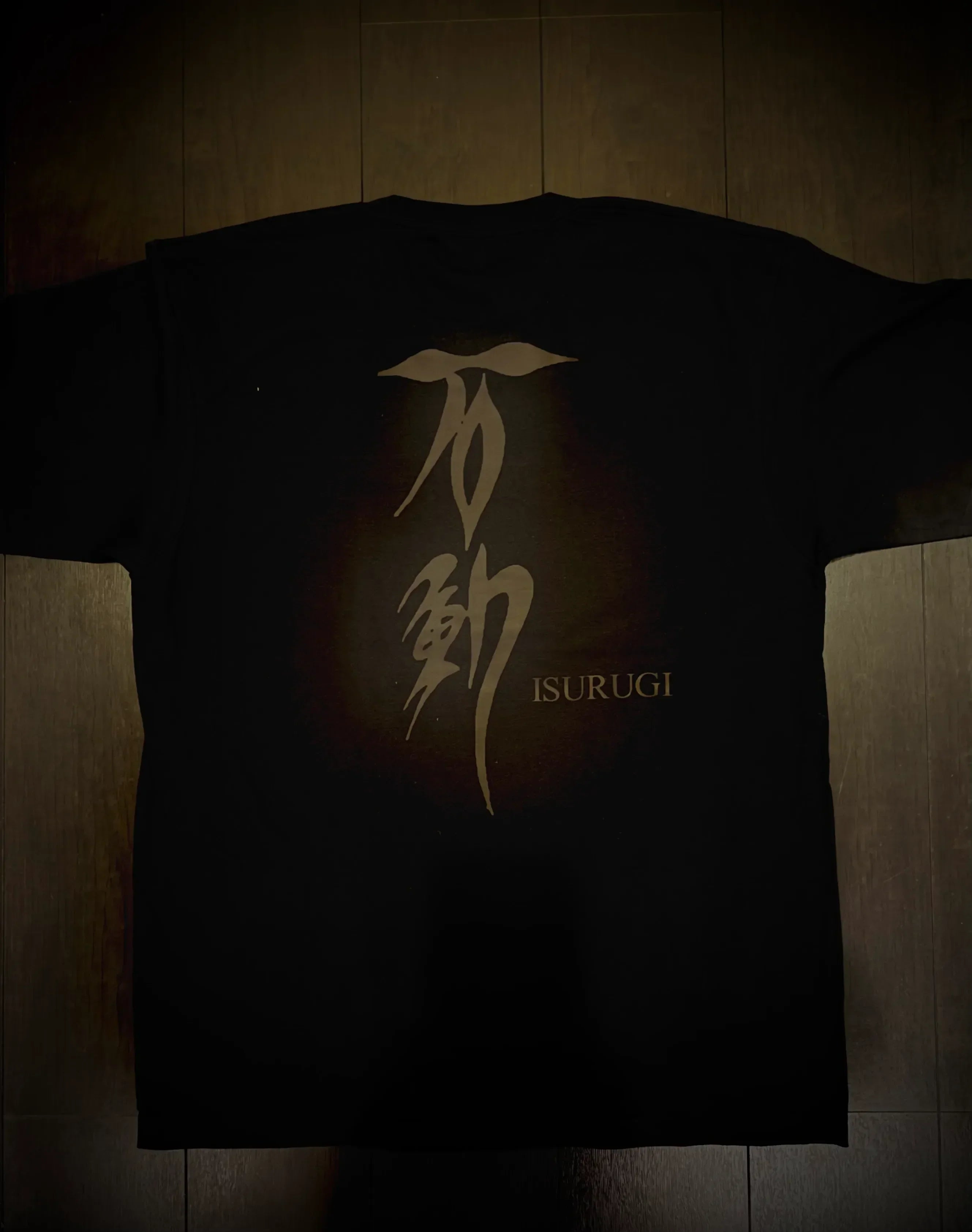 力強い書体が印象的。短納期が喜ばれたオリジナルTシャツ