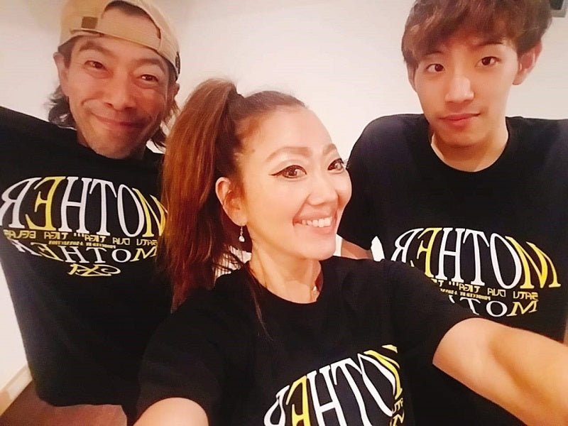 ダンス公演用Tシャツ、イメージ通りで大満足！ - タカハマライフアート