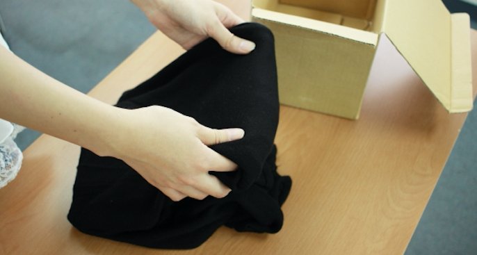 誰でもできるTシャツの綺麗なたたみ方3選 - タカハマライフアート 誰でもできるTシャツの綺麗なたたみ方3選 - タカハマライフアート