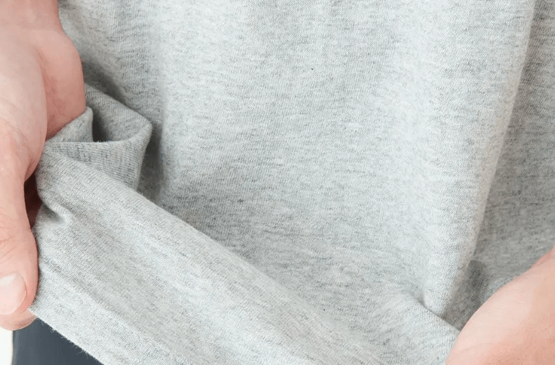 生地や色、サイズ感など アイテムを細かく確認ができる 生地や色、サイズ感など アイテムを細かく確認ができる